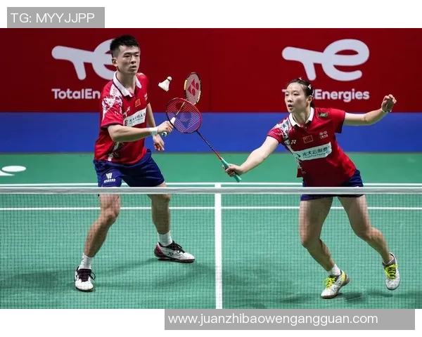 西安羽毛球队与上海羽毛球队赛后分析力量对比与战术探讨 西安羽毛球队与上海羽毛球队赛后分析力量对比与战术探讨