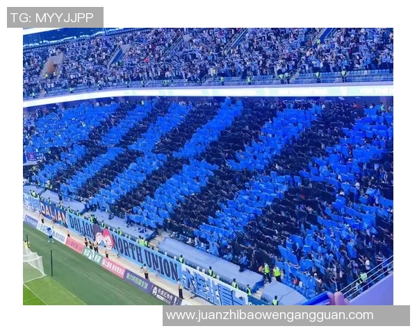 足球明星畅玩版带你领略球场魅力与激情的完美结合体验 足球明星畅玩版带你领略球场魅力与激情的完美结合体验