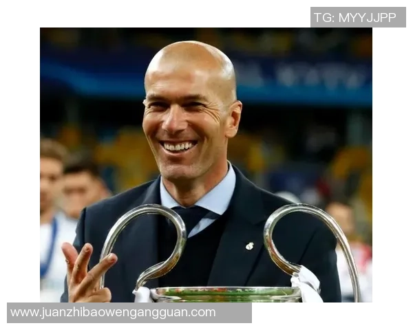 高清齐达内足球明星头像展现传奇风采与不朽魅力的完美结合 高清齐达内足球明星头像展现传奇风采与不朽魅力的完美结合